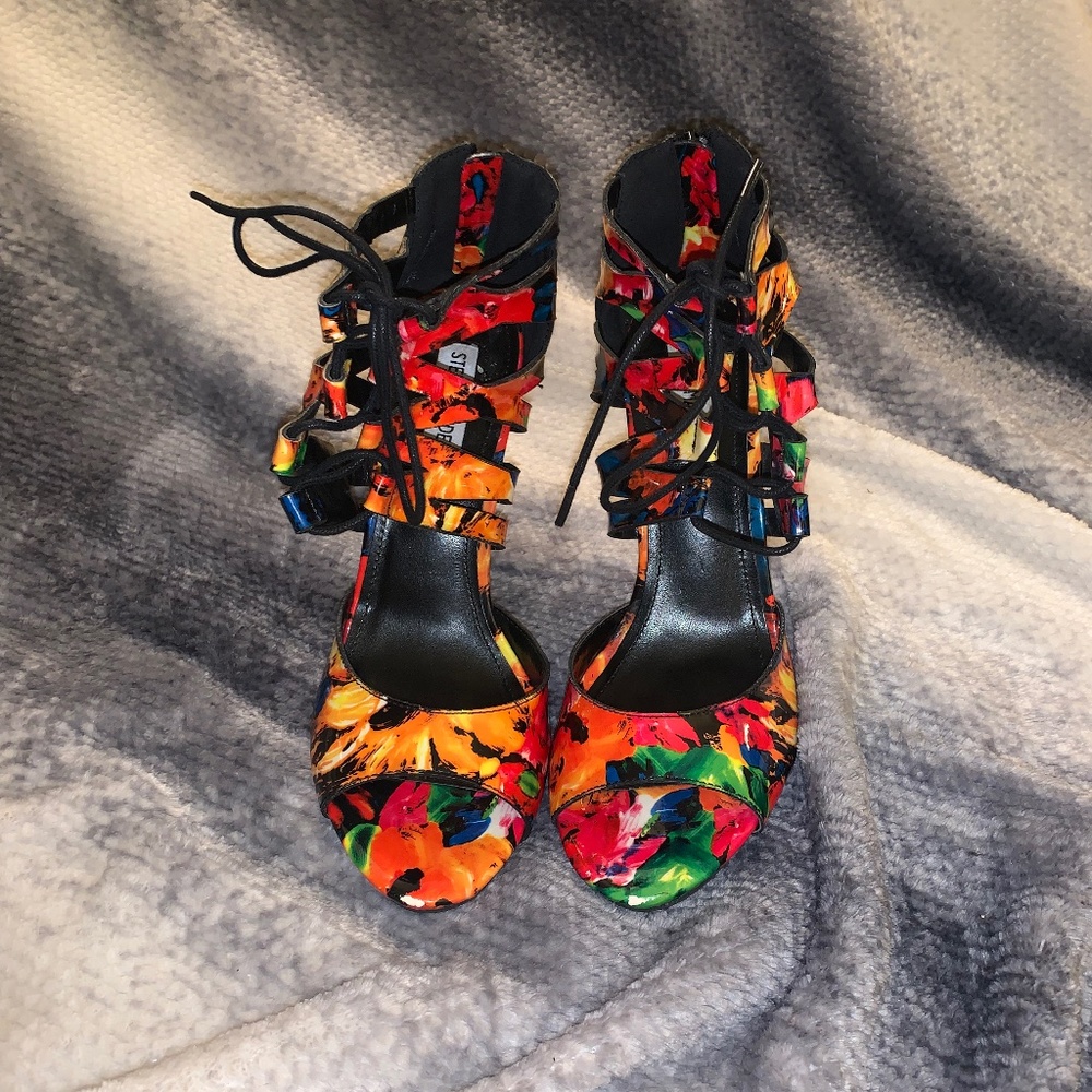 Steve Madden floral print stiletto